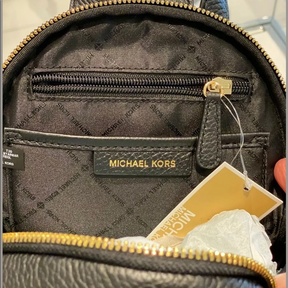 Michael Kors Authentic designers bag - Picture 10 of 13